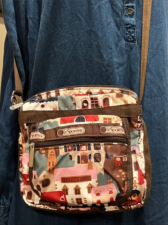 Lesportsac Handbags - Lesportsac Brown Multi Village Print Messenger Crossbody